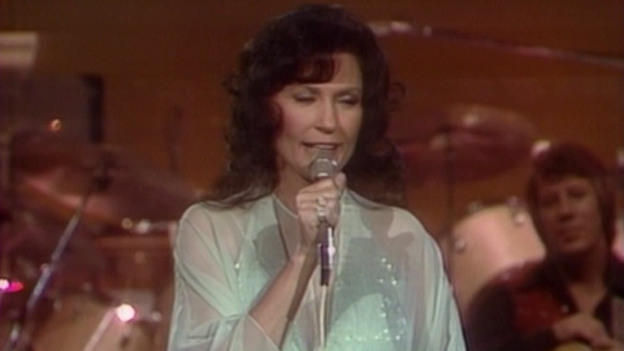 Loretta Lynn - You're Looking at Country